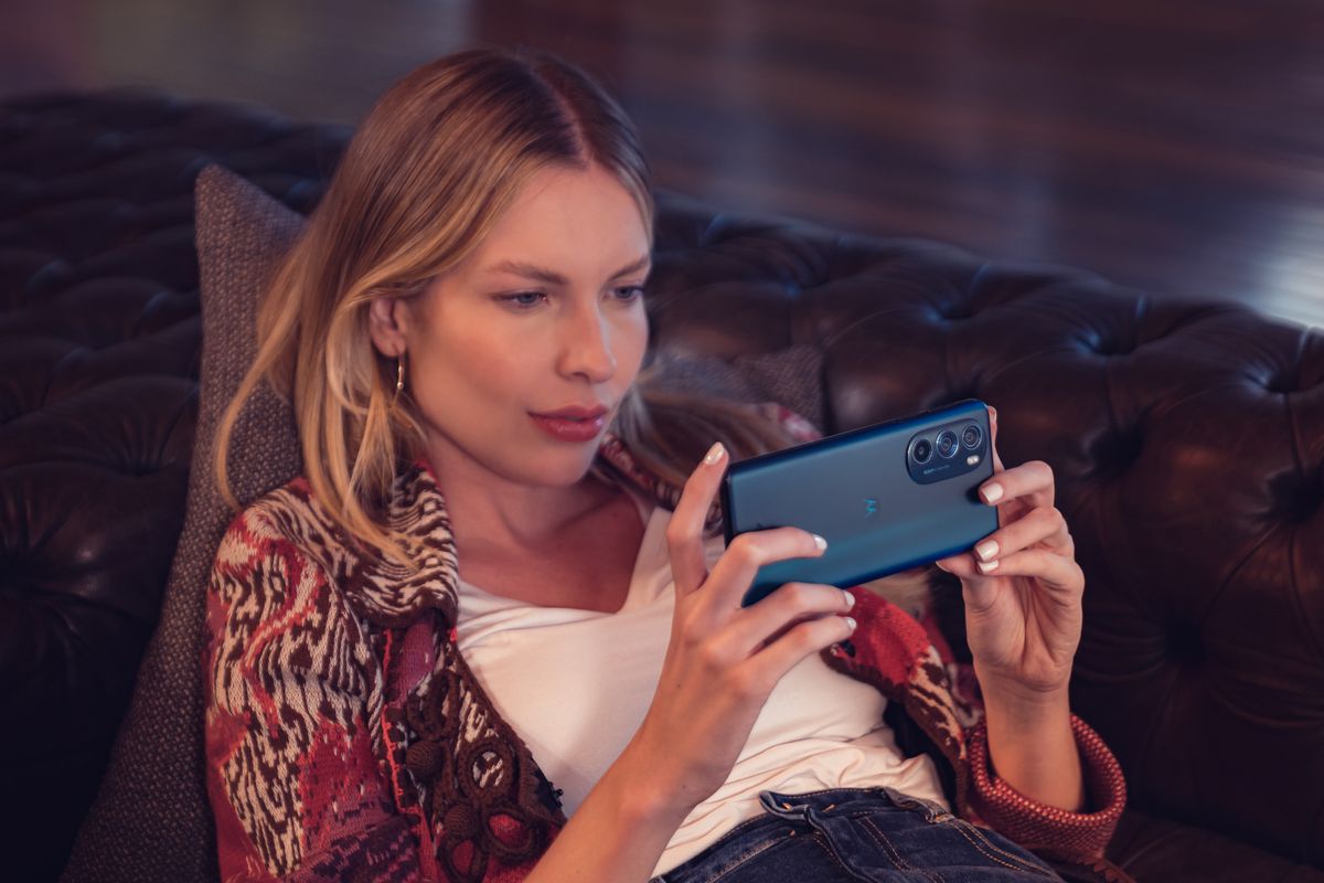 El Motorola edge 30 pro llega a AT&T México