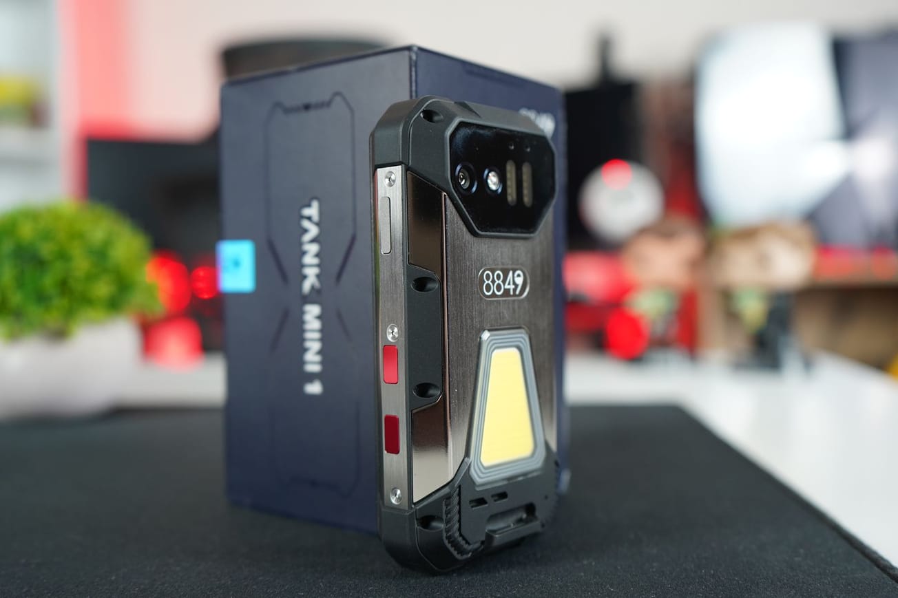 8849 Tank Mini Review, ¡MÁS PEQUEÑO MÁS CARO!