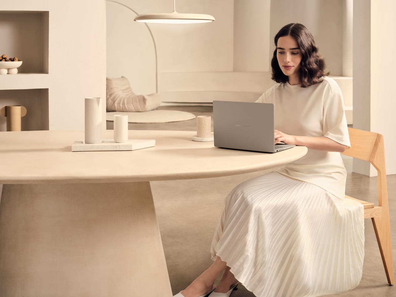 Esta es la Zenbook A14 de ASUS, la última laptop de la marca en México