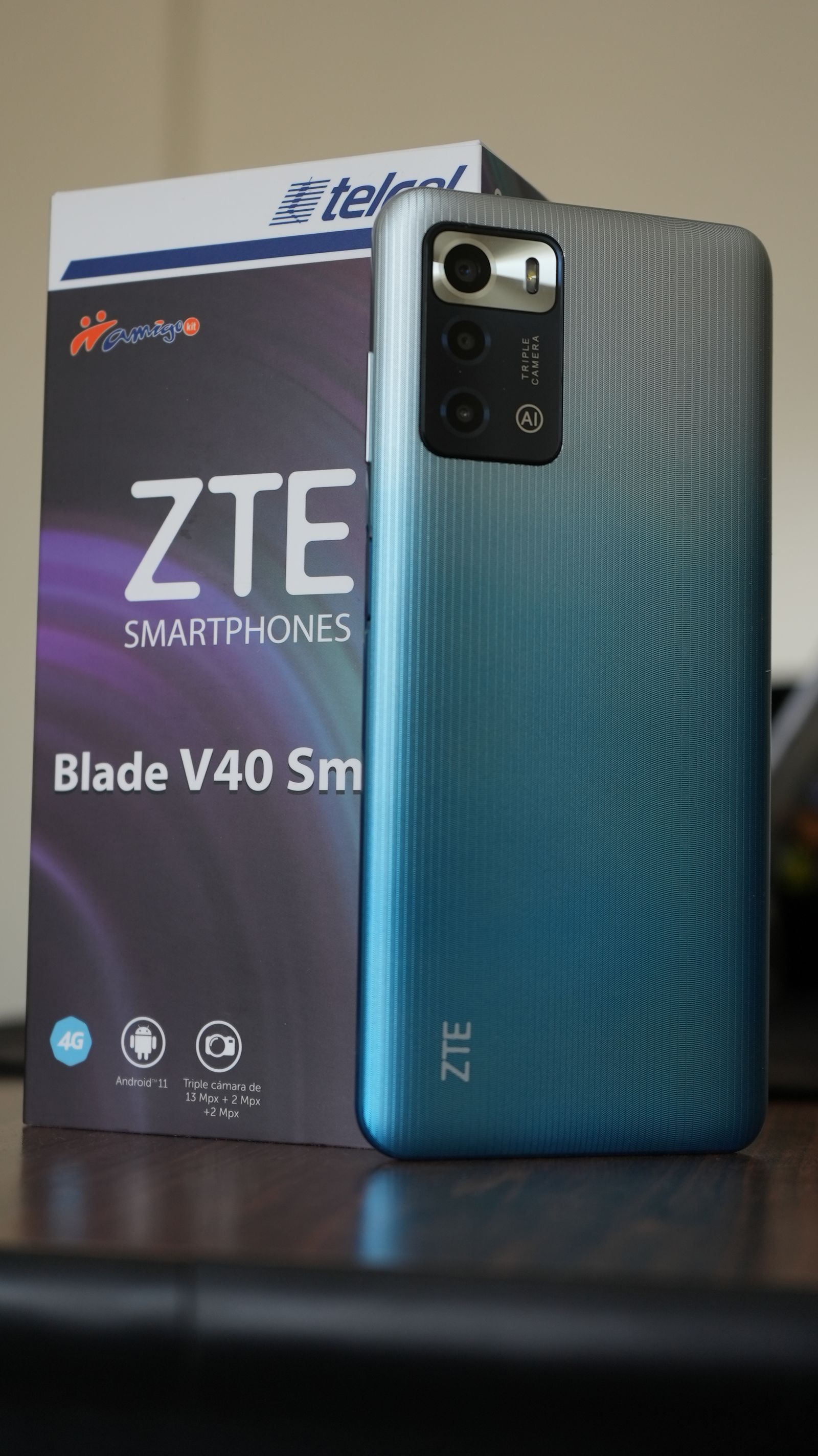 ZTE Blade V40 Smart Review - Telcel México